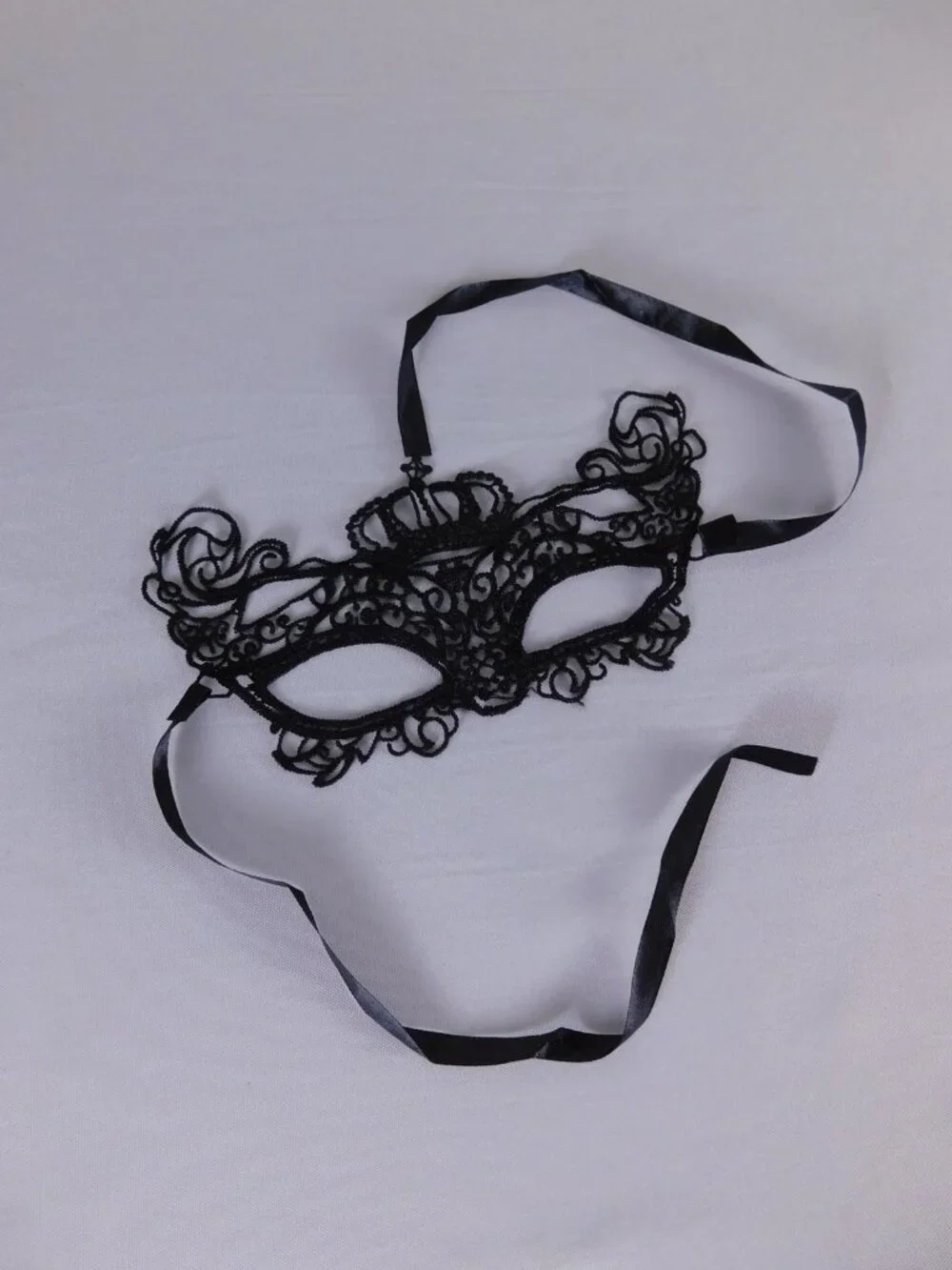 Mask Headpiece Womens One Size Black Lace Floral Embroidered Party Formal